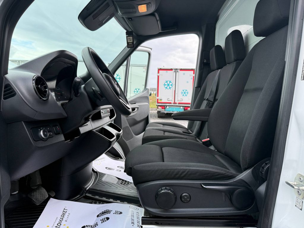 Mercedes-Benz Sprinter 2023