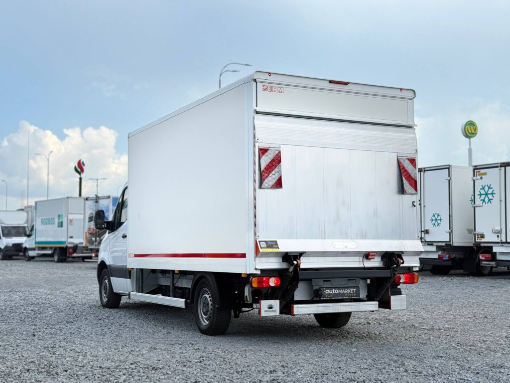 Mercedes-Benz Sprinter 2023