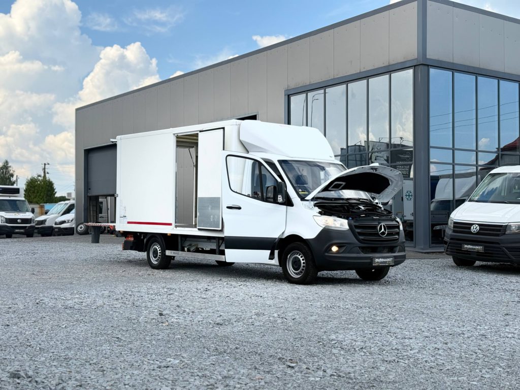 Mercedes-Benz Sprinter 2023