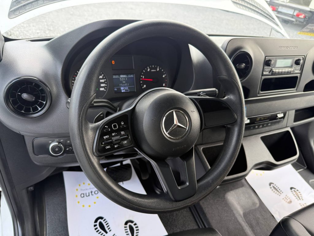 Mercedes-Benz Sprinter 2023