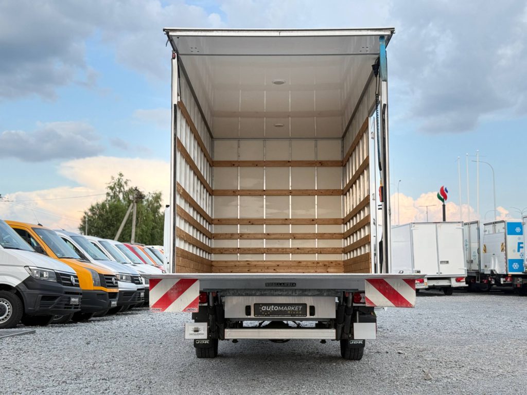 Mercedes-Benz Sprinter 2022