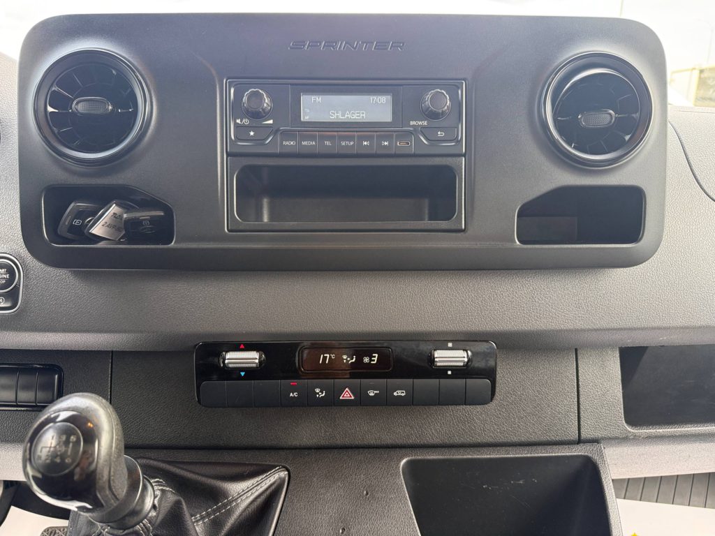 Mercedes-Benz Sprinter 2022
