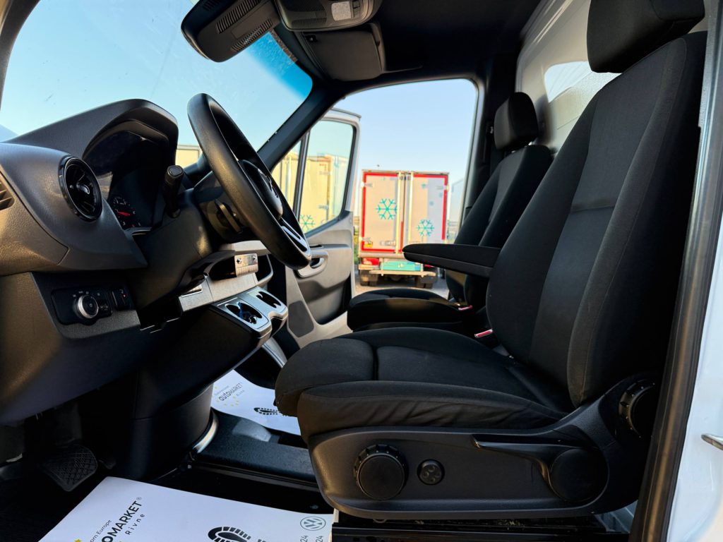 Mercedes-Benz Sprinter 2022