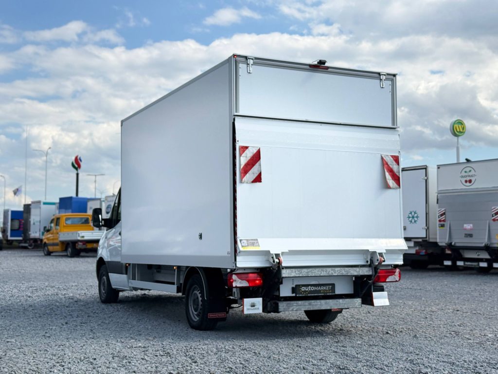 Mercedes-Benz Sprinter 2022