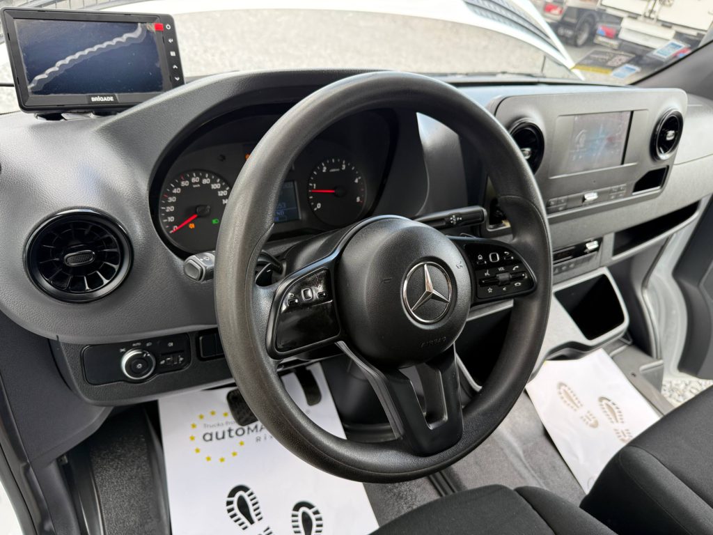 Mercedes-Benz Sprinter 2022