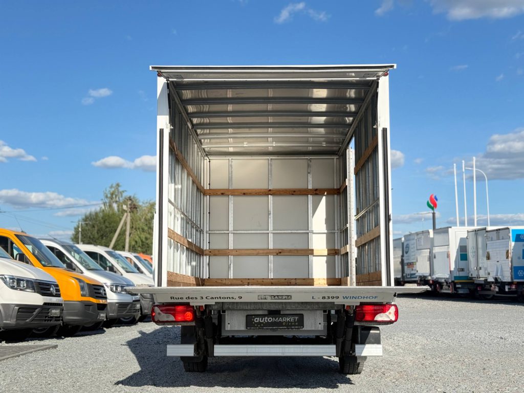 Mercedes-Benz Sprinter 2022