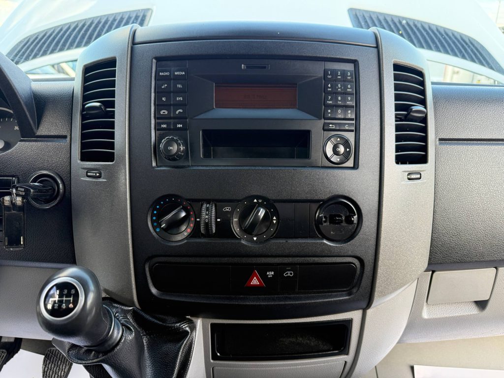 Mercedes-Benz Sprinter 2015
