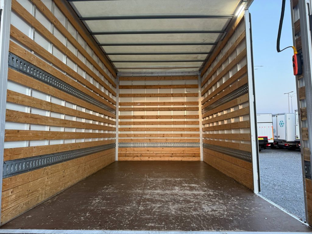 Mercedes-Benz Sprinter 2022