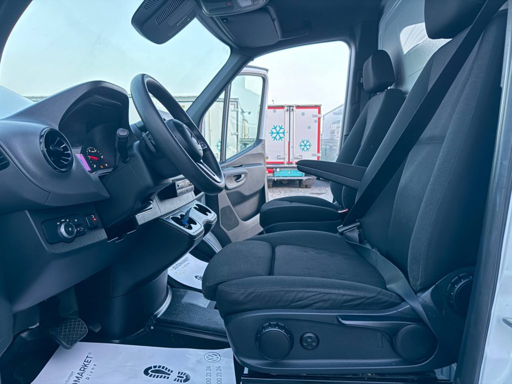 Mercedes-Benz Sprinter 2022