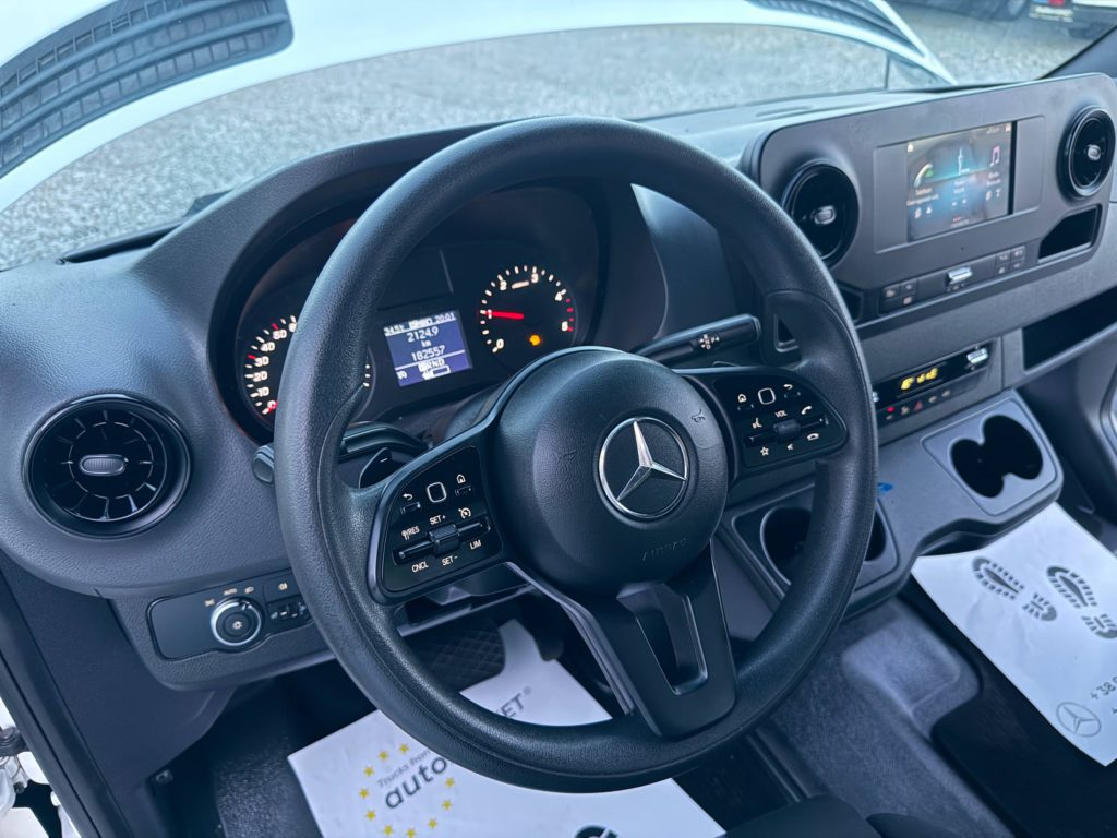 Mercedes-Benz Sprinter 2022