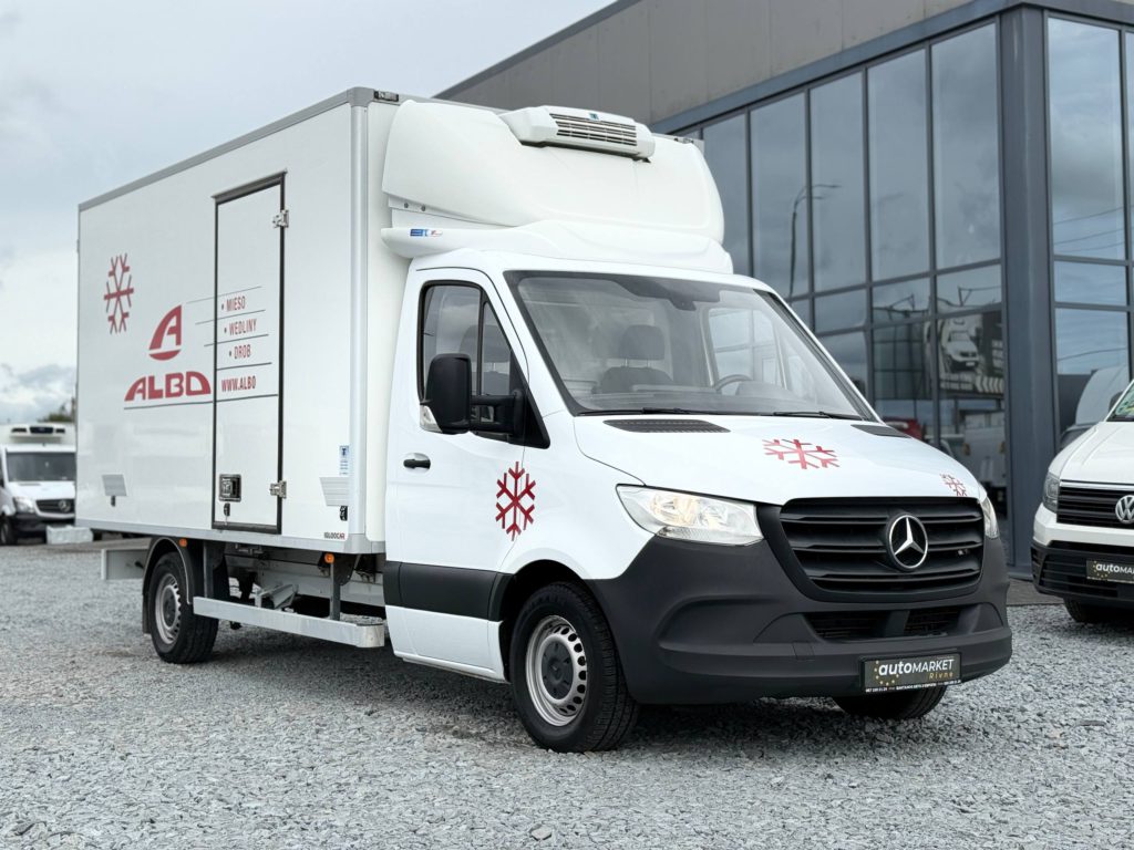 Mercedes-Benz Sprinter 2021