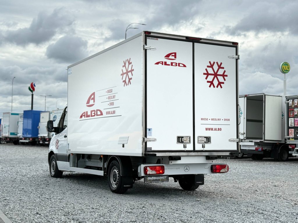 Mercedes-Benz Sprinter 2021