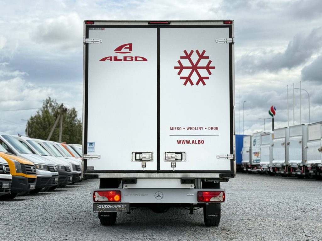 Mercedes-Benz Sprinter 2021