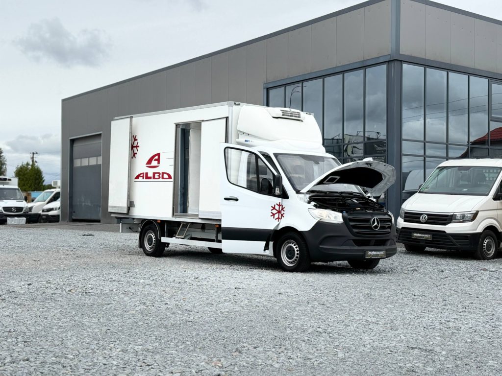 Mercedes-Benz Sprinter 2021