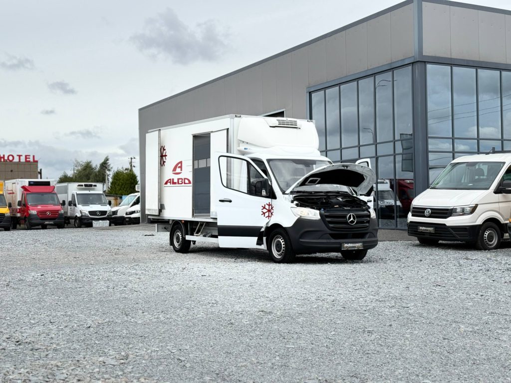 Mercedes-Benz Sprinter 2021