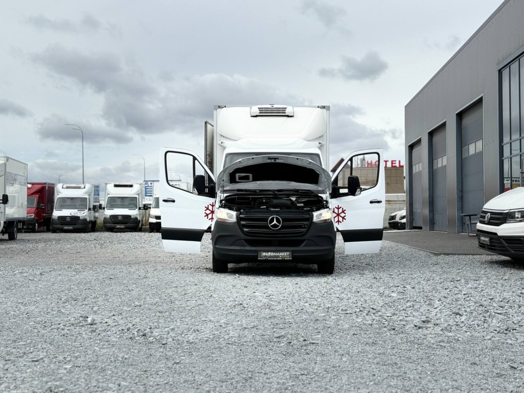 Mercedes-Benz Sprinter 2021