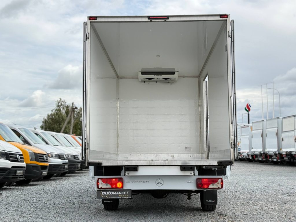 Mercedes-Benz Sprinter 2021