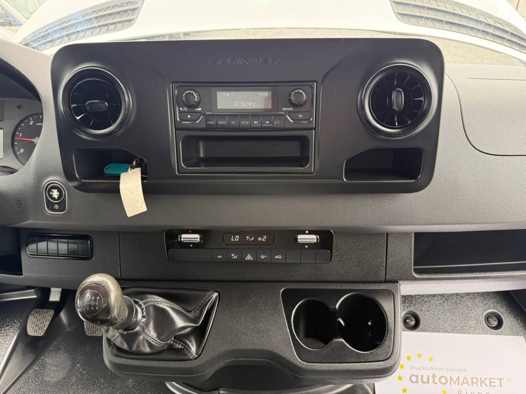 Mercedes-Benz Sprinter 2021