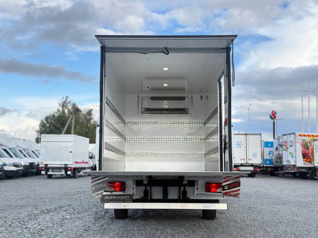 Mercedes-Benz Sprinter 2020